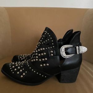 Black studded buckle booties